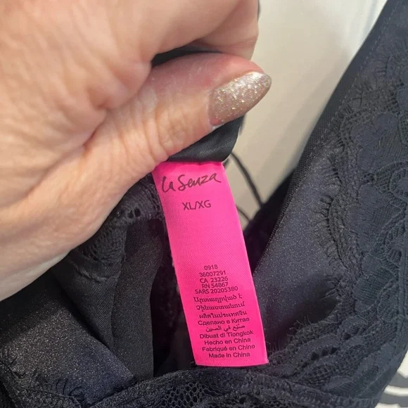 La SENZA Black Lace Chemise - Picture 3 of 4